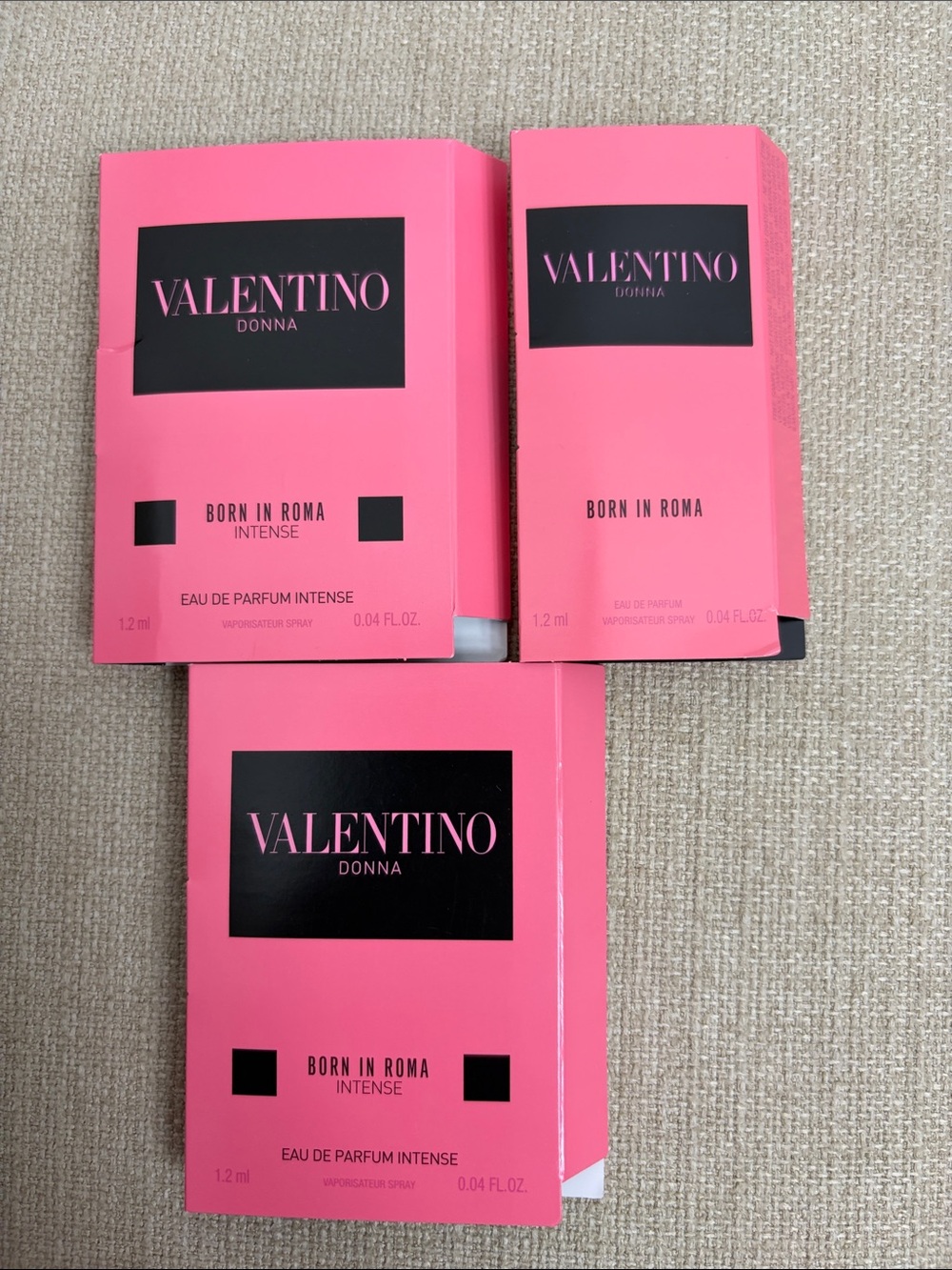 3 pcs Valentino Donna Born In Roma Intense Pink & Black Sample Set
